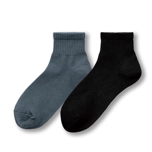 左からグレー(同色2足組)、ブラック(同色2足組)