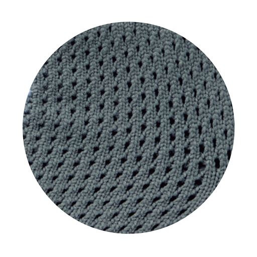 つま先とかかと以外はメッシュ編みで通気性◎