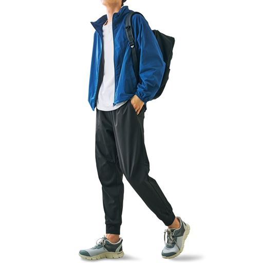 チャコールグレー コーディネート例