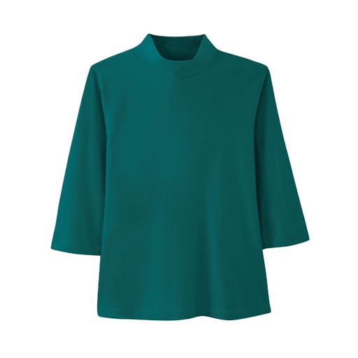 エメラルドグリーン