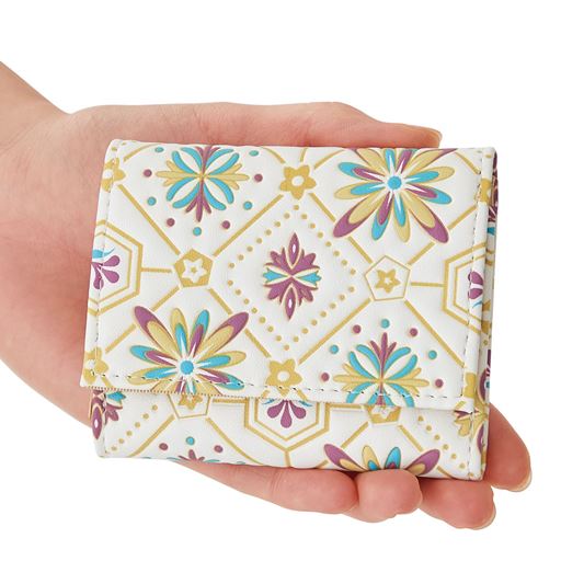 コンパクトサイズ