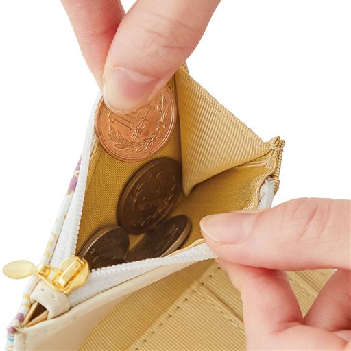 ファスナー式小銭入れ×1