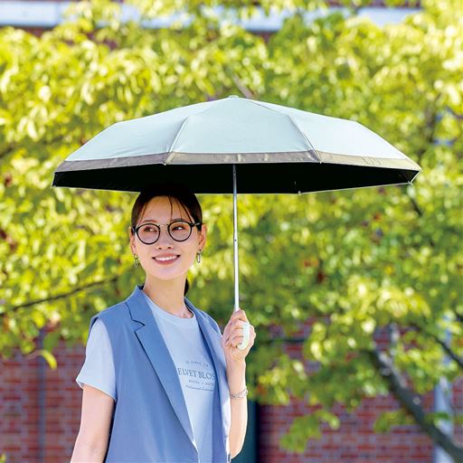 ブルー<br>新色登場