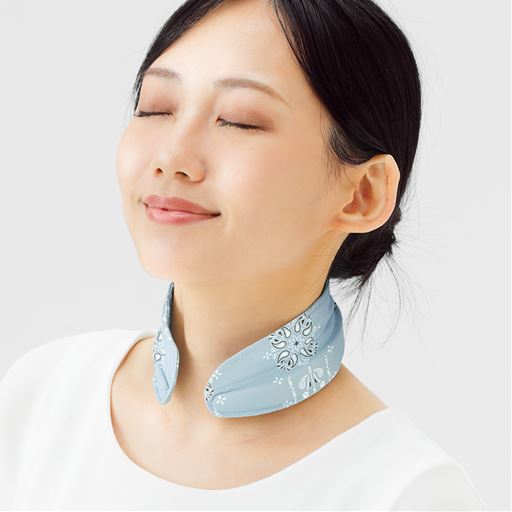 ブルーグレー<br>服が濡れない!ピタッとフィットして、首元冷え冷え