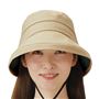本品着用<br>折つばで小顔効果!