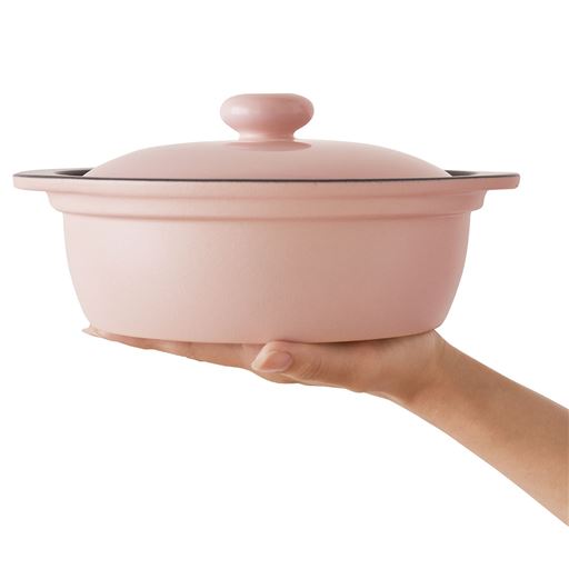 驚くほど軽い!約790g!<br><br>＊写真のカラーは販売しておりません。