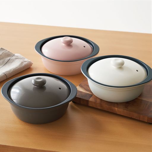 シンプルで食卓にも映えるおしゃれな色合いです。<br><br>＊ピンクは販売しておりません。