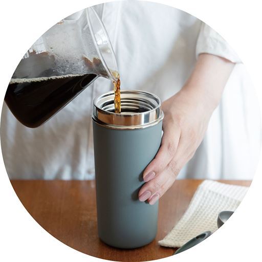 タンブラーボトル