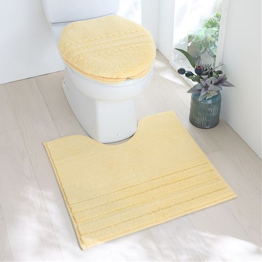 ペールイエロー ※商品はフタカバーです。<br>※トイレマットはCG-521、便座シートはCG-665を使用