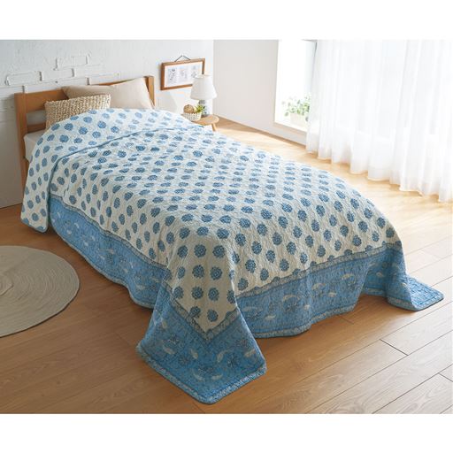 ブルー(横250×縦200cm)<br>ベッドカバーとして。