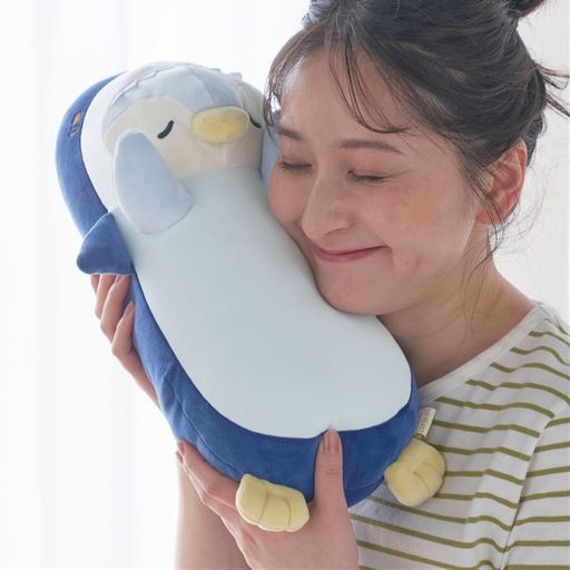お腹部分に接触冷感素材! 背部はとろふわモチモチの触り心地。