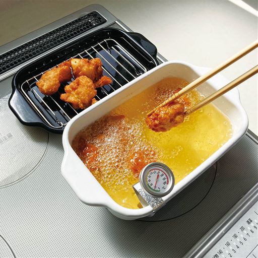 サクサクの揚げ物が手軽に作れちゃう!カラー:ホワイト