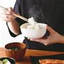 ホワイト<br>食器としても使えるシンプルなデザイン。