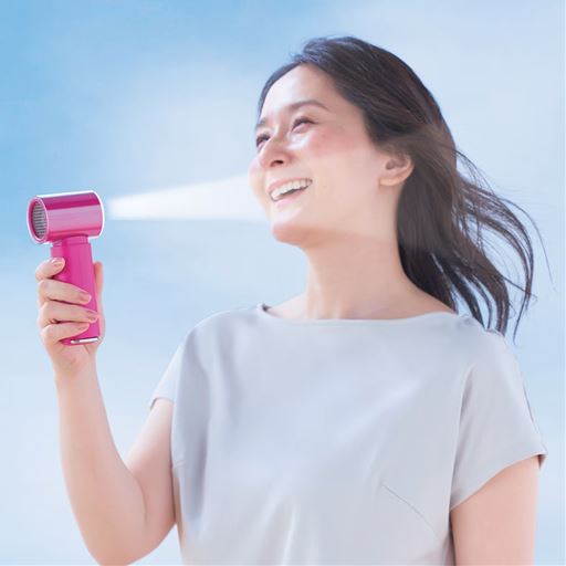 ピンク<br>桁ちがいの風量で浴びるような涼しさ! Toffy(トフィー)コンパクトジェットファンです。