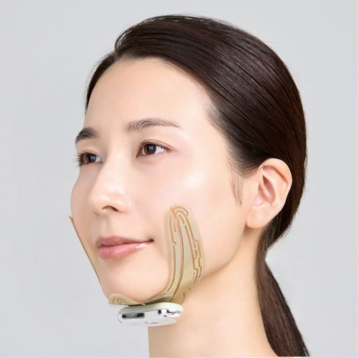 あご周りに<br>※着用イメージ