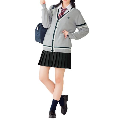 チャコールグレー<br>コーディネート例