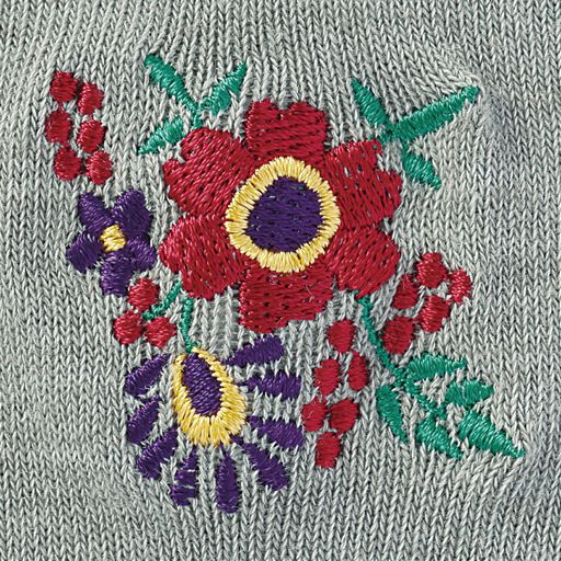 バック部花柄刺繍入りソックス セシール Cecile バック部花柄刺繍入りソックス セシール Cecile