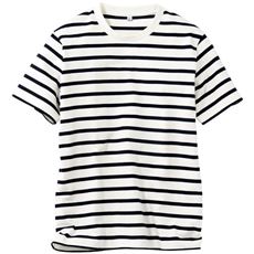ボーダーのtシャツに紺ブレの定番コーデでオールokコーデ セシール Cecile