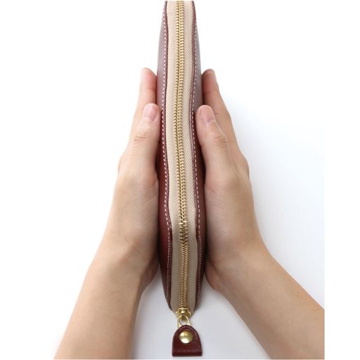 わちふぃーるど たっぷり収納財布 セシール Cecile わちふぃーるど たっぷり収納財布 セシール Cecile