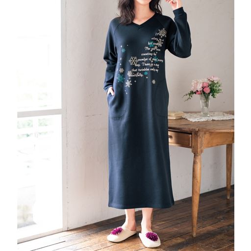 あったか起毛のプリントロングワンピース セシール Cecile あったか起毛のプリントロングワンピース セシール Cecile
