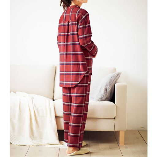 綿100 やわらかネルのスタンドカラーパジャマ セシール Cecile