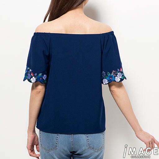 刺しゅう使いオフショルダーブラウス セシール Cecile