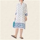 オフホワイト系