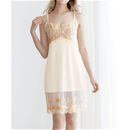 シルクベージュ