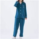 ネイビーブルー