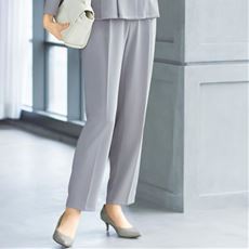 着回しテーパードパンツ