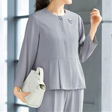 着回しペプラムブラウス