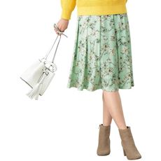 オフィスでも使える花柄スカートはとっても春らしい1枚 セシール Cecile