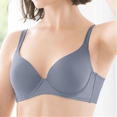 薄着でも透けにくいシームレスカップブラ(スーパーストレッチカップ)(ソフトワイヤー入り・3/4モールドカップ)