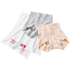 すっぽり包み込む、はみ出しにくいショーツ(はきこみ丈深め)