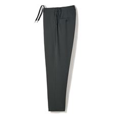 ストレッチ・ノータックすっきりパンツ