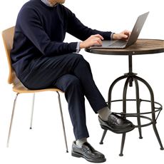 ウエストストレッチ・テーパードパンツ