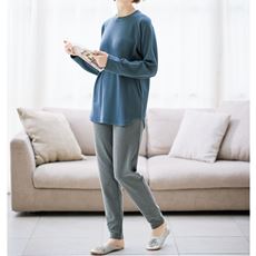 肌あたりにこだわったコットンパジャマ