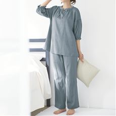 シルキーガーゼのふんわりスモックパジャマ