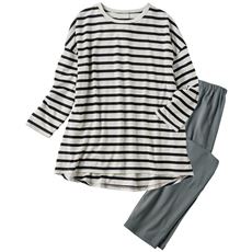 シルエットがかわいいTタイプパジャマ