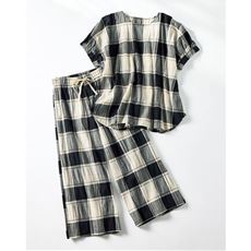 薄くて軽い、ゆるらくルームウェア