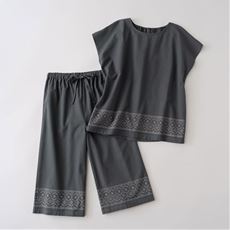 刺繍風プリントがかわいいルームウェア