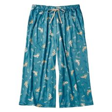 なめらかな肌あたりのサマーパンツ