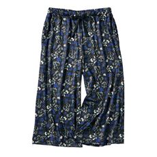 なめらかな肌あたりのサマーパンツ