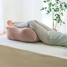 ふくらはぎから支える足まくら