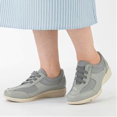 5E軽量ゆったり甲ゴムスニーカー/あとりえOKADA