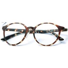 薄色レンズのアイケアグラス