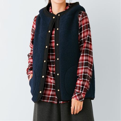 30%OFF【レディース大きいサイズ】 【ぽっちゃりさんサイズ】ボアフードベスト ■カラー：ネイビー ■サイズ：L,LL,3L