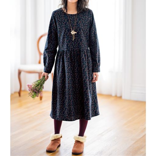 レディース大きいサイズ 花柄ワンピース セシール カラー ネイビー サイズ 3l 4l 5l 6l L Ll 雑記帳