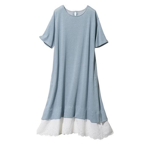 2618円OFF！＜セシール＞ 20%OFF【レディース大きいサイズ】 【ぽっちゃりさんサイズ】胸元ヨーク花柄ロングワンピース - セシール ■カラー：ブラック ■サイズ：LL3L4L