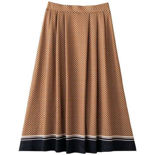 ＜セシール＞ 70%OFF【レディース大きいサイズ】【ぽっちゃりさんサイズ】インナーパンツ付きジャージタックスカート - セシール ■カラー：ベージュ系 ■サイズ：L(69〜77)